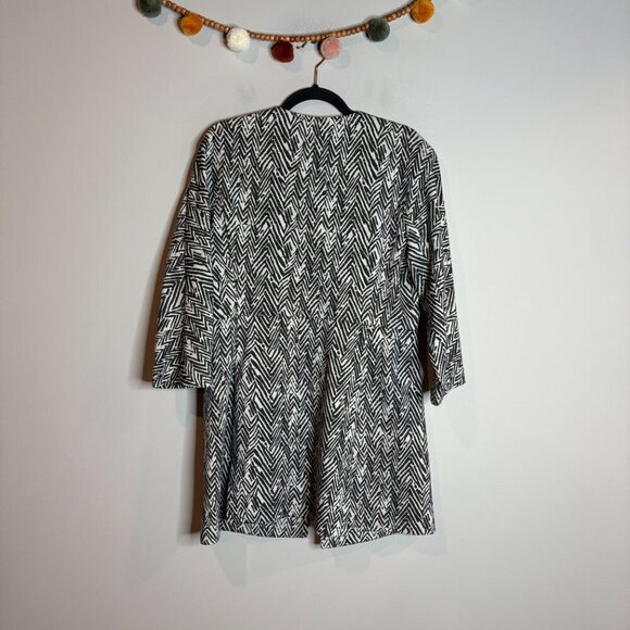 CAbi Style 3034 Zig Zag Ponte Knit Jacket - Picture 6 of 6